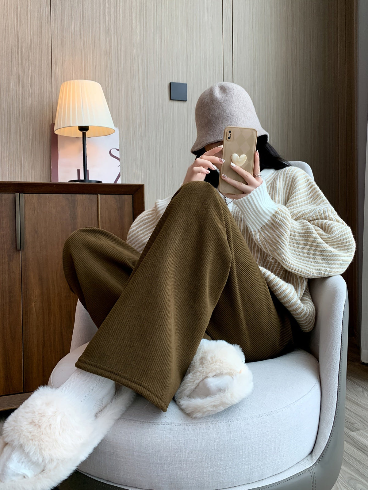 Wide Leg Pants with Thermal Inner Lining and Elastic Waistband for Cold Weather