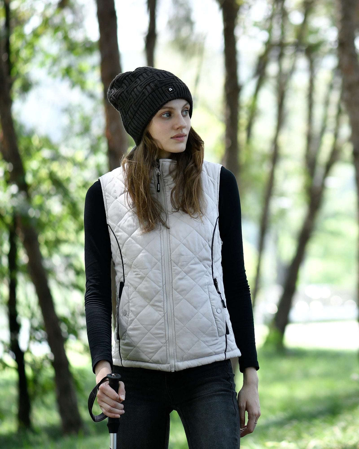 Women Electric Heated Vest with Adjustable Side Zippers and Thermal Warmth