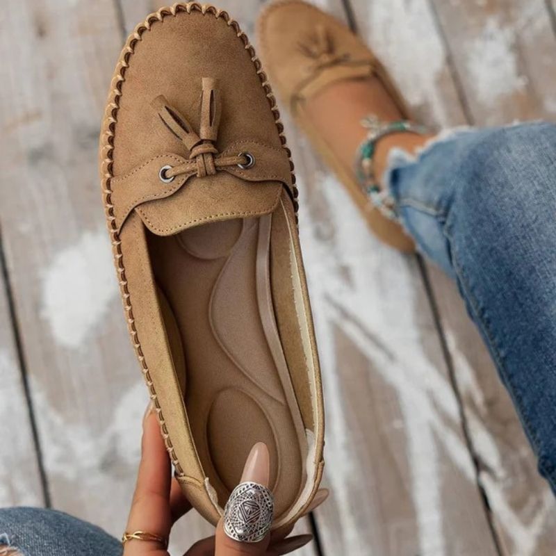 Memory Foam Loafers with Contoured Arch Support and Bow Detail
