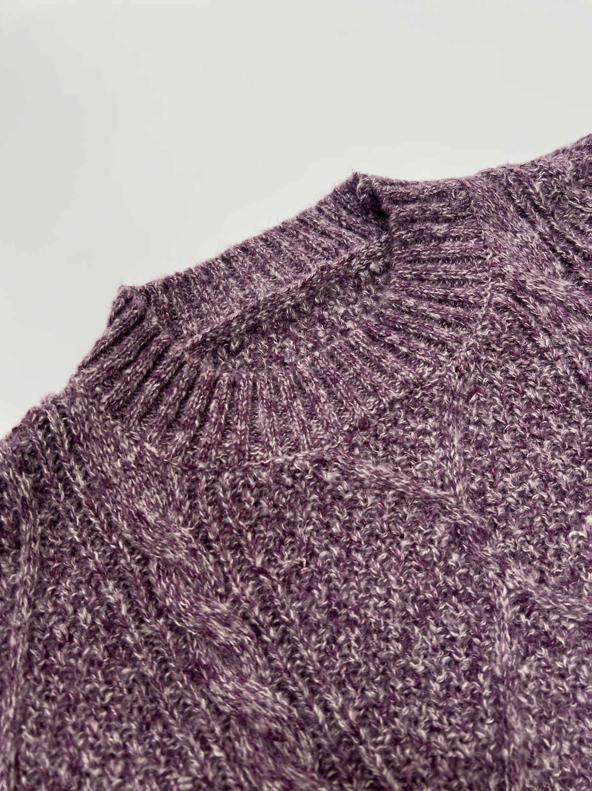 Midi Sweater Dress with Vertical Cable Knit Pattern and Crew Neck