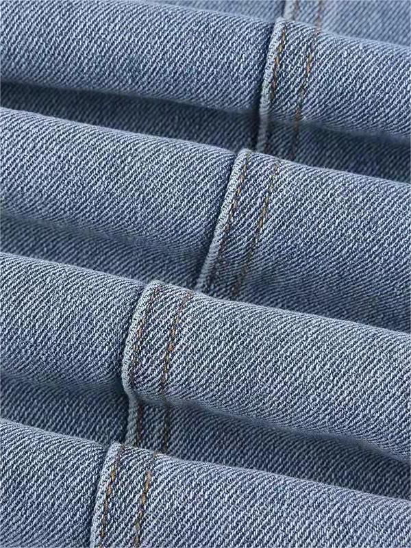 Flare Jeans High Waist - Back Star Patch - Retro Inspired Casual Denim Pants