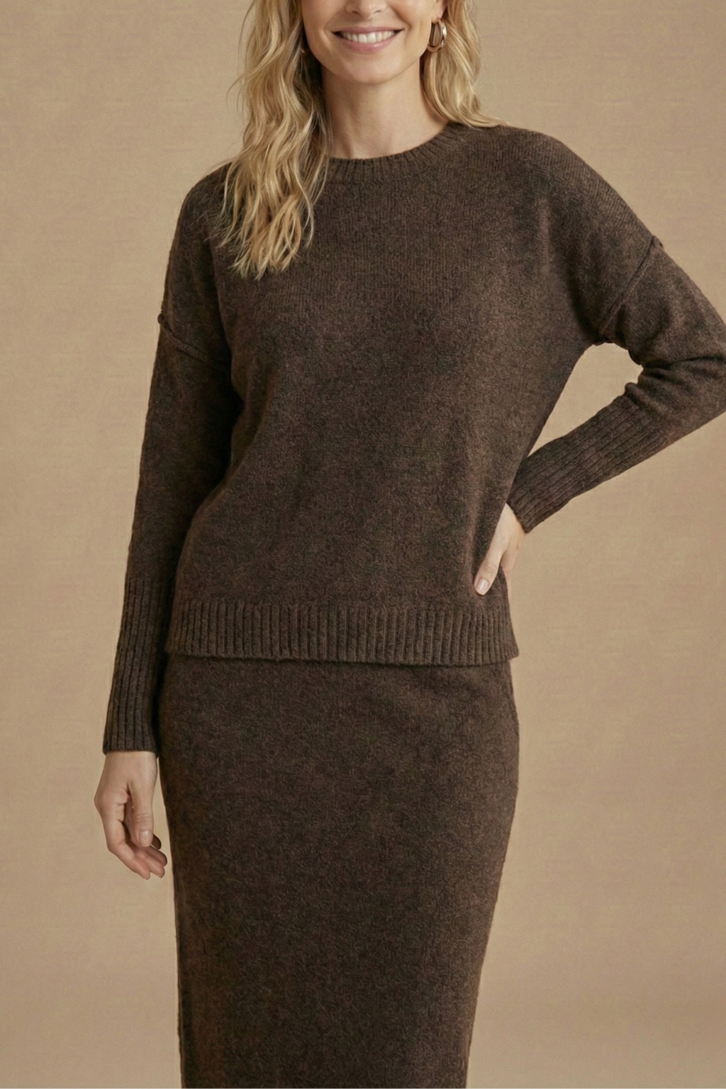 Damen Strick-Zweiteiler mit Langarm-Top und Midirock