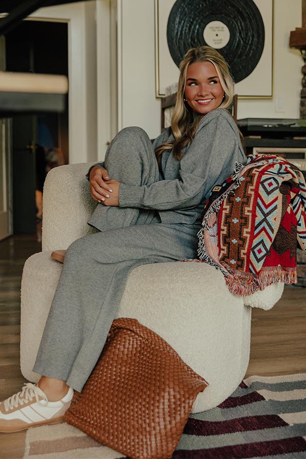 Women's Relaxed Straight Knit Pants with Ribbed Hemlines and Elastic Waistband