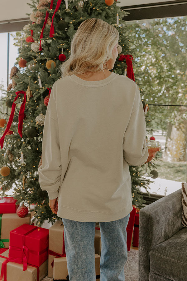 Holiday Cocktail Graphic Sweatshirt with Crew Neck and Long Sleeves, Boxy Fit