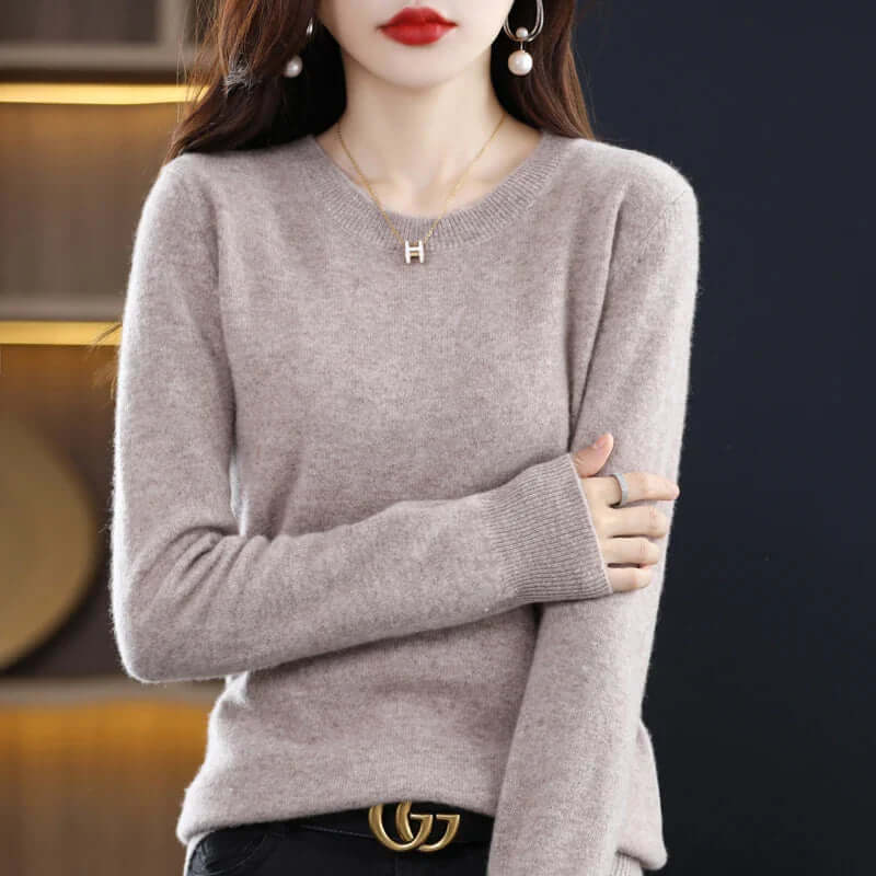 Knitted Pullover Sweater with Soft Fabric and Natural Insulation, Fitted Silhouette