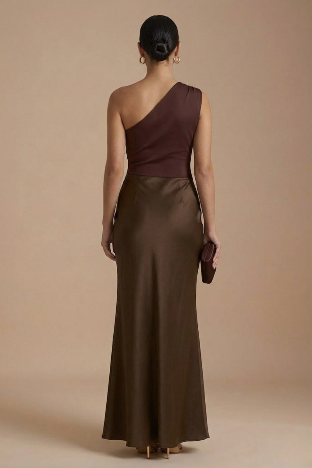 Women’s Elegant One Shoulder Pleated Maxi Dress with Sculpted Silhouette