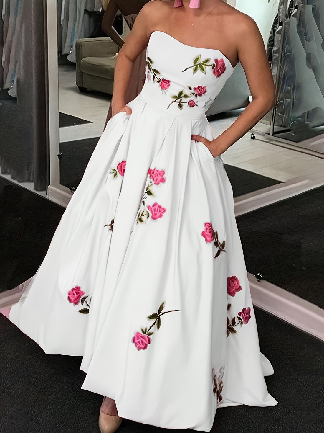 Women's Strapless Floral Print Midi Dress - Sweetheart Neck - Pleated A-Line Skirt