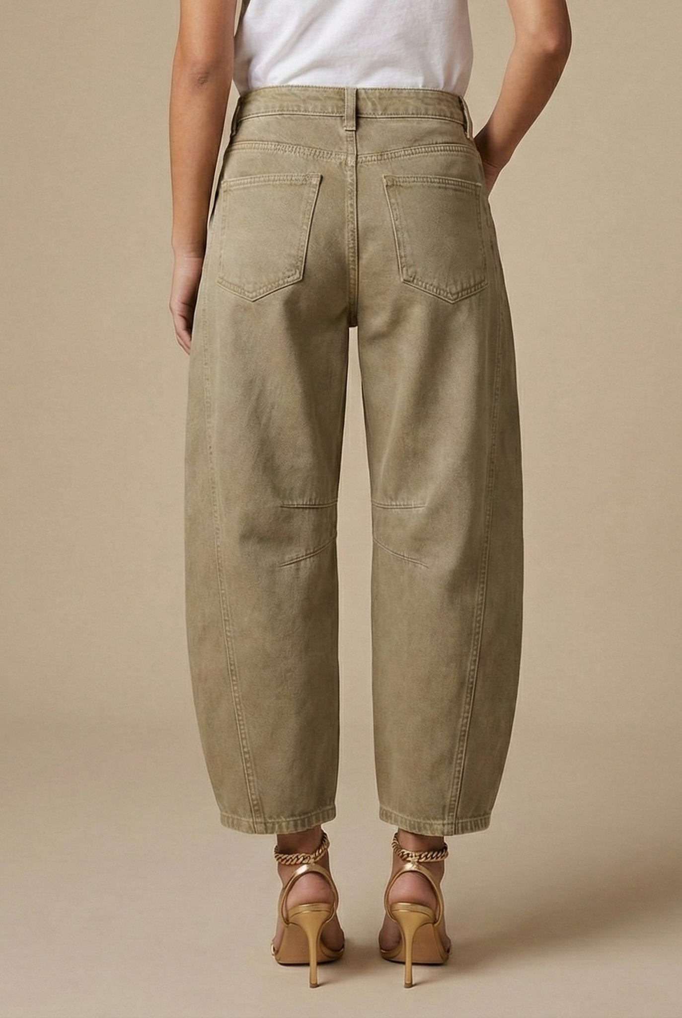 Women’s High-Waisted Relaxed Fit Jeans