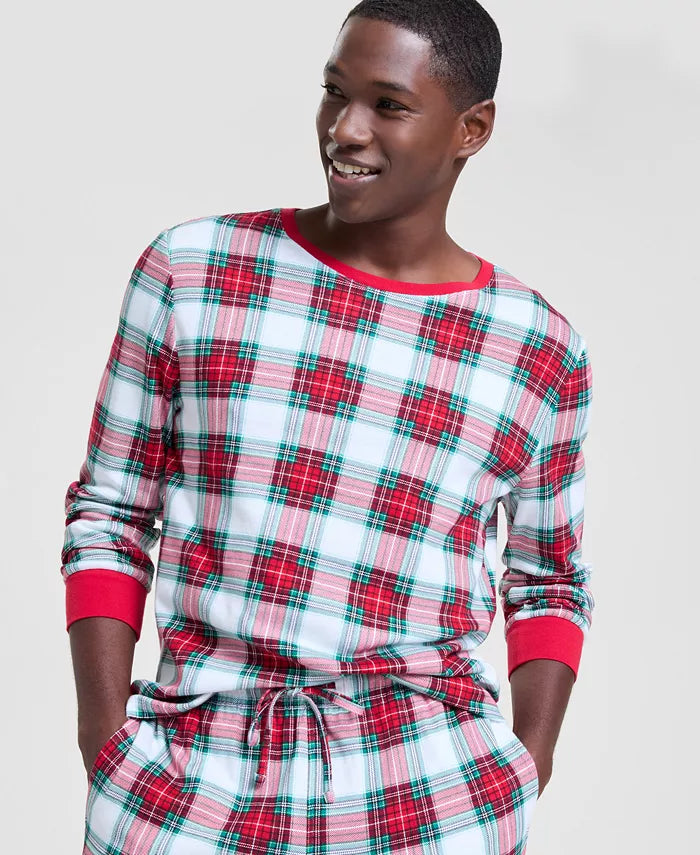 Long Sleeve Flannel Pajama Set with Crew Neck and On Seam Pockets, Plaid Pattern