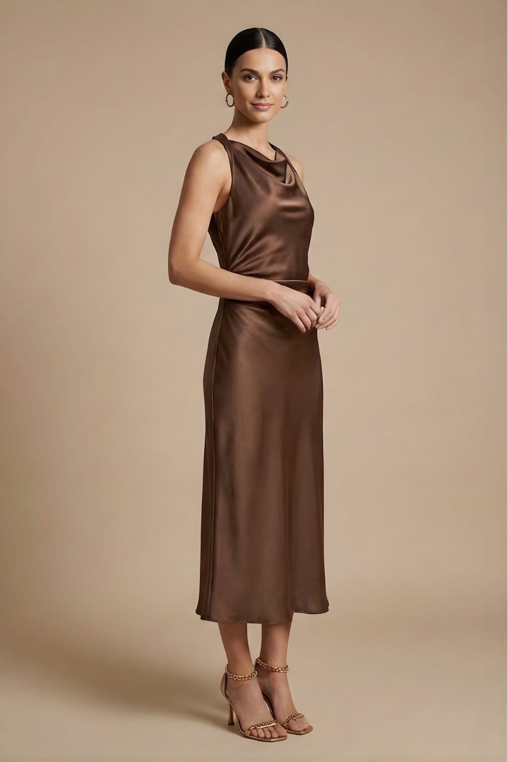 Women’s Elegant Sleeveless Midi Dress with Draped Neckline for Evening Occasions
