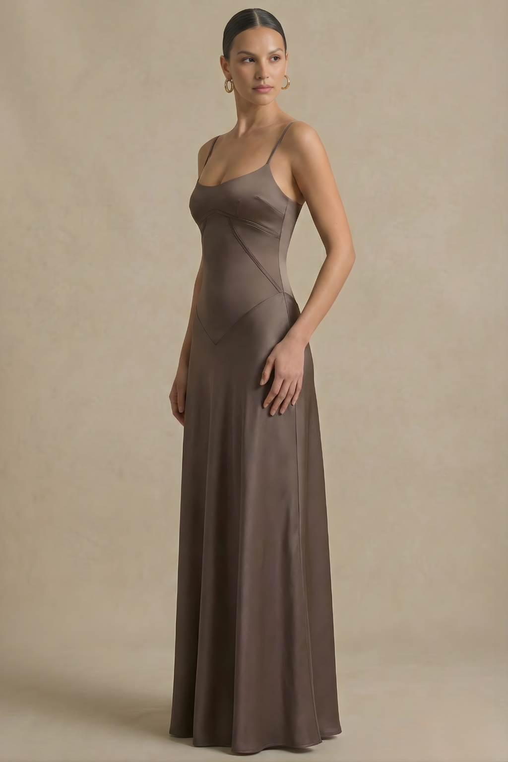Elegant Spaghetti Strap Maxi Dress with Sculpted Bodice