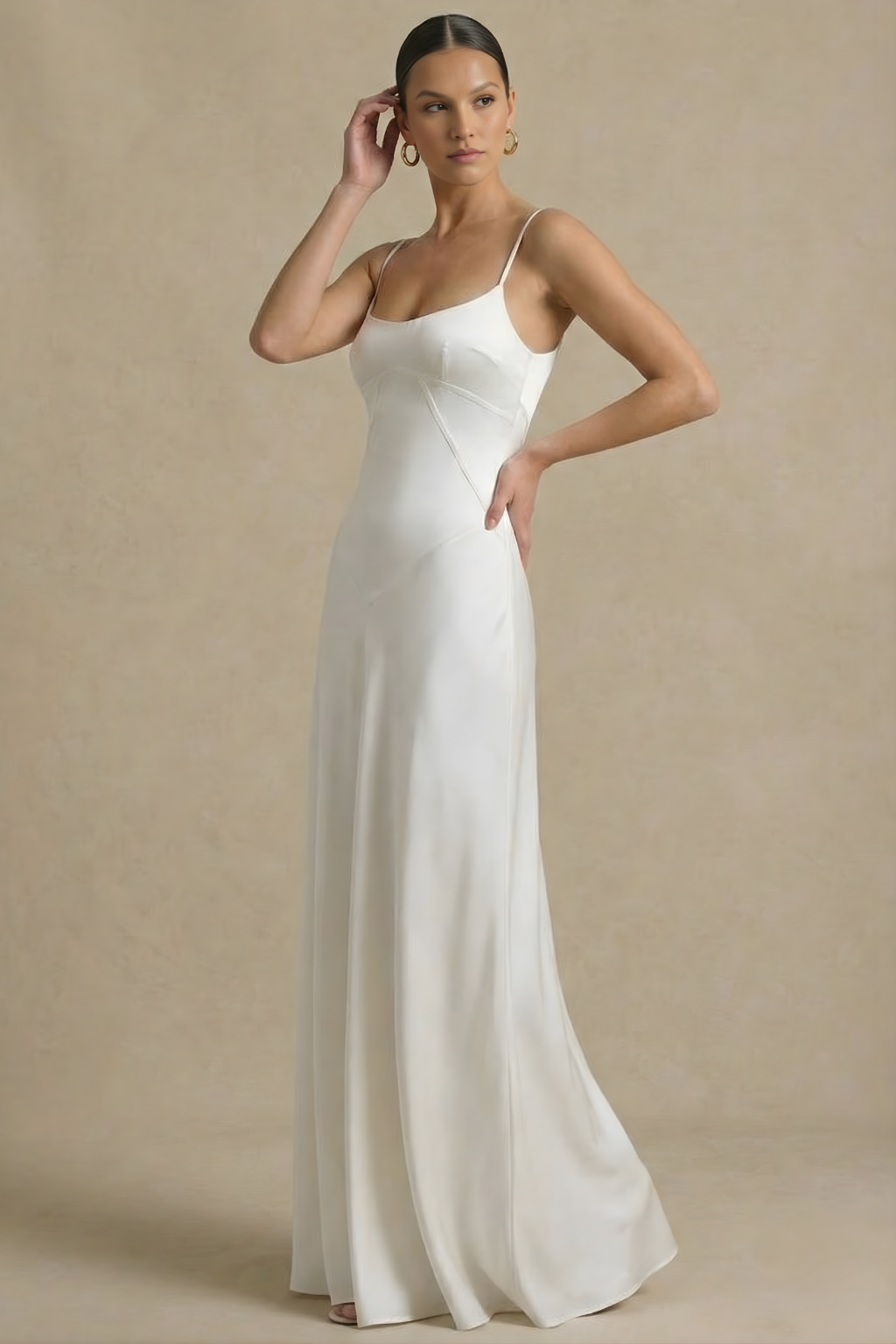 Elegant Spaghetti Strap Maxi Dress with Sculpted Bodice