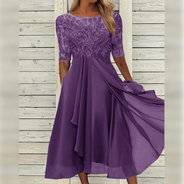 Elegant Dress with Body Conforming Fit for Weddings and Events