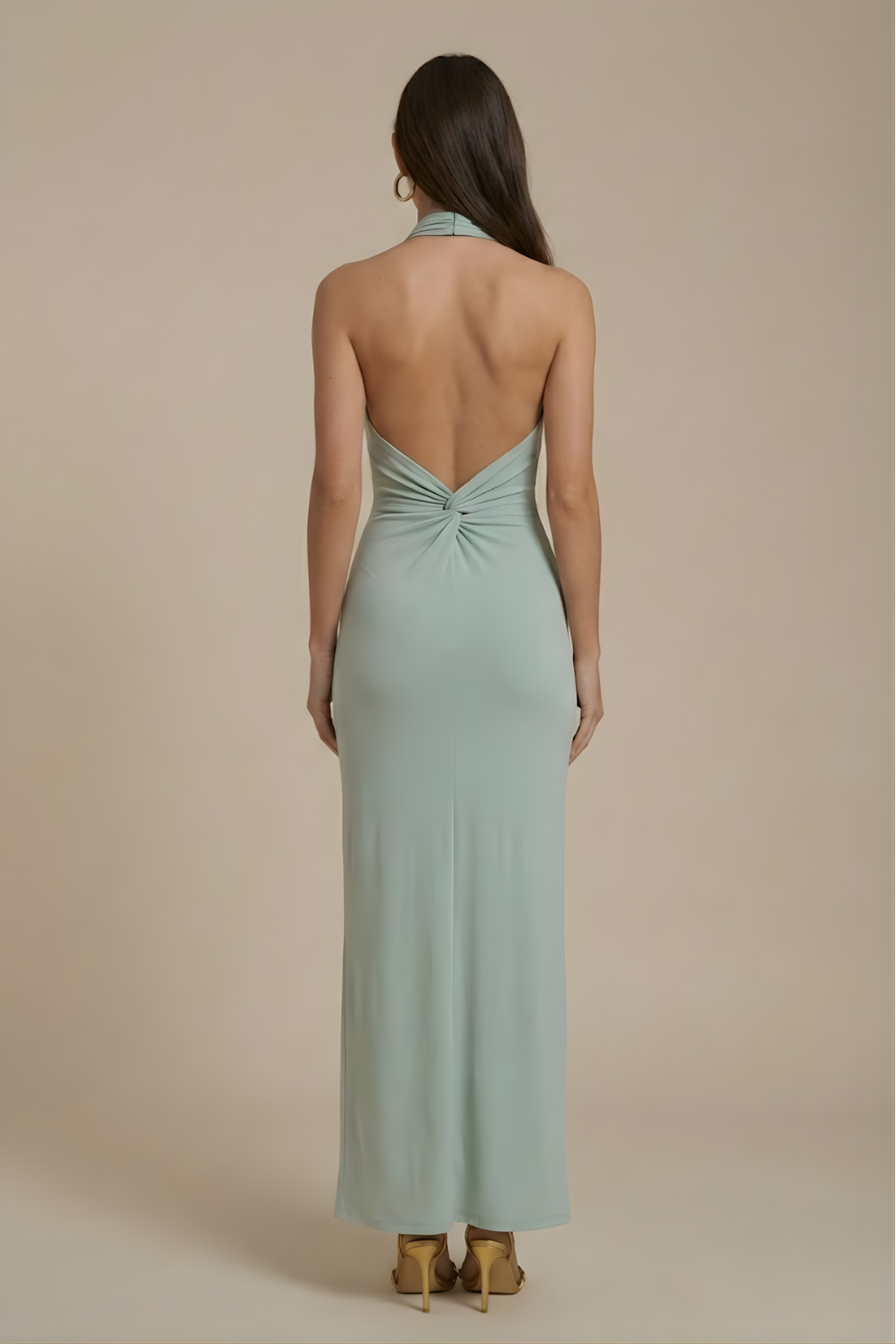 Women’s Elegant Halter Neck Maxi Dress with Sculpted Silhouette for Evening Wear