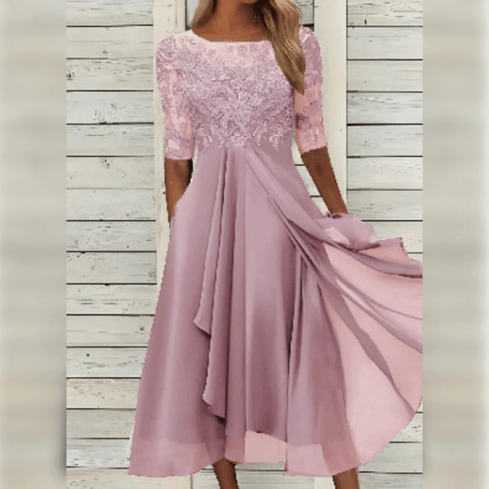 Elegant Dress with Body Conforming Fit for Weddings and Events