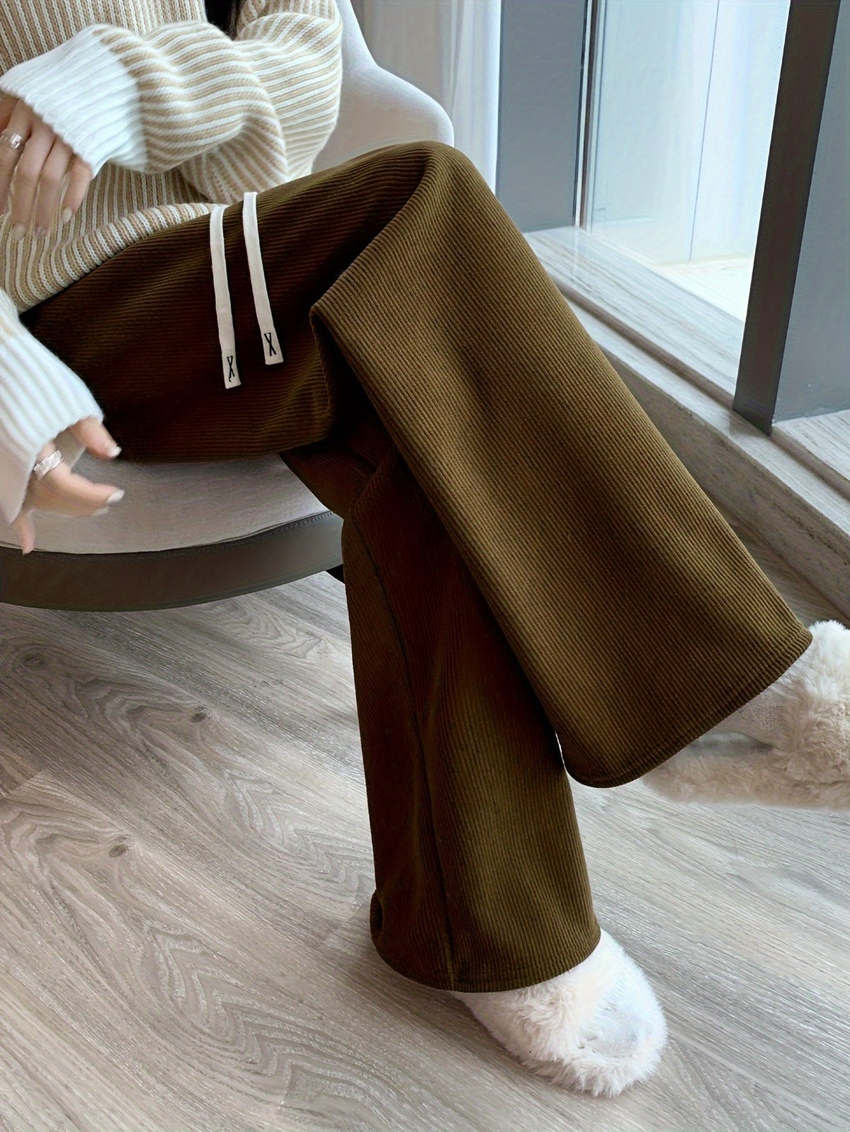 Wide Leg Pants with Thermal Inner Lining and Elastic Waistband for Cold Weather