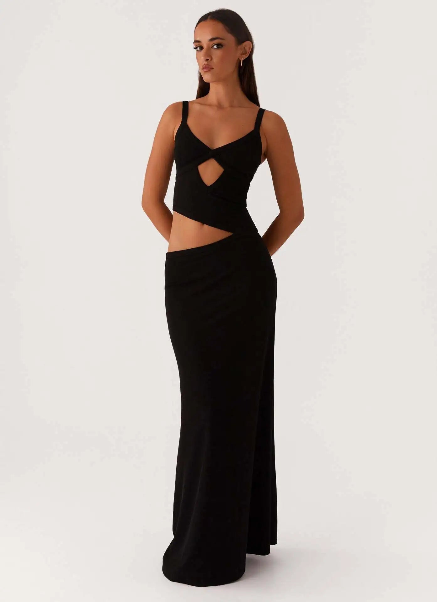 Women's Sleeveless Cutout Maxi Dress - V-Neck Tank Style