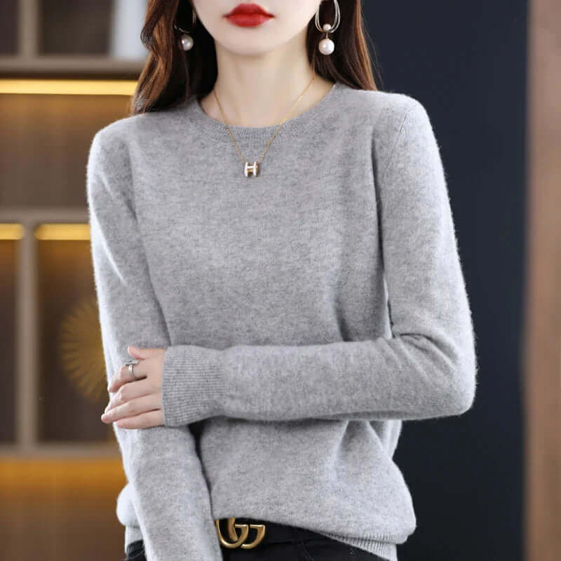 Knitted Pullover Sweater with Soft Fabric and Natural Insulation, Fitted Silhouette