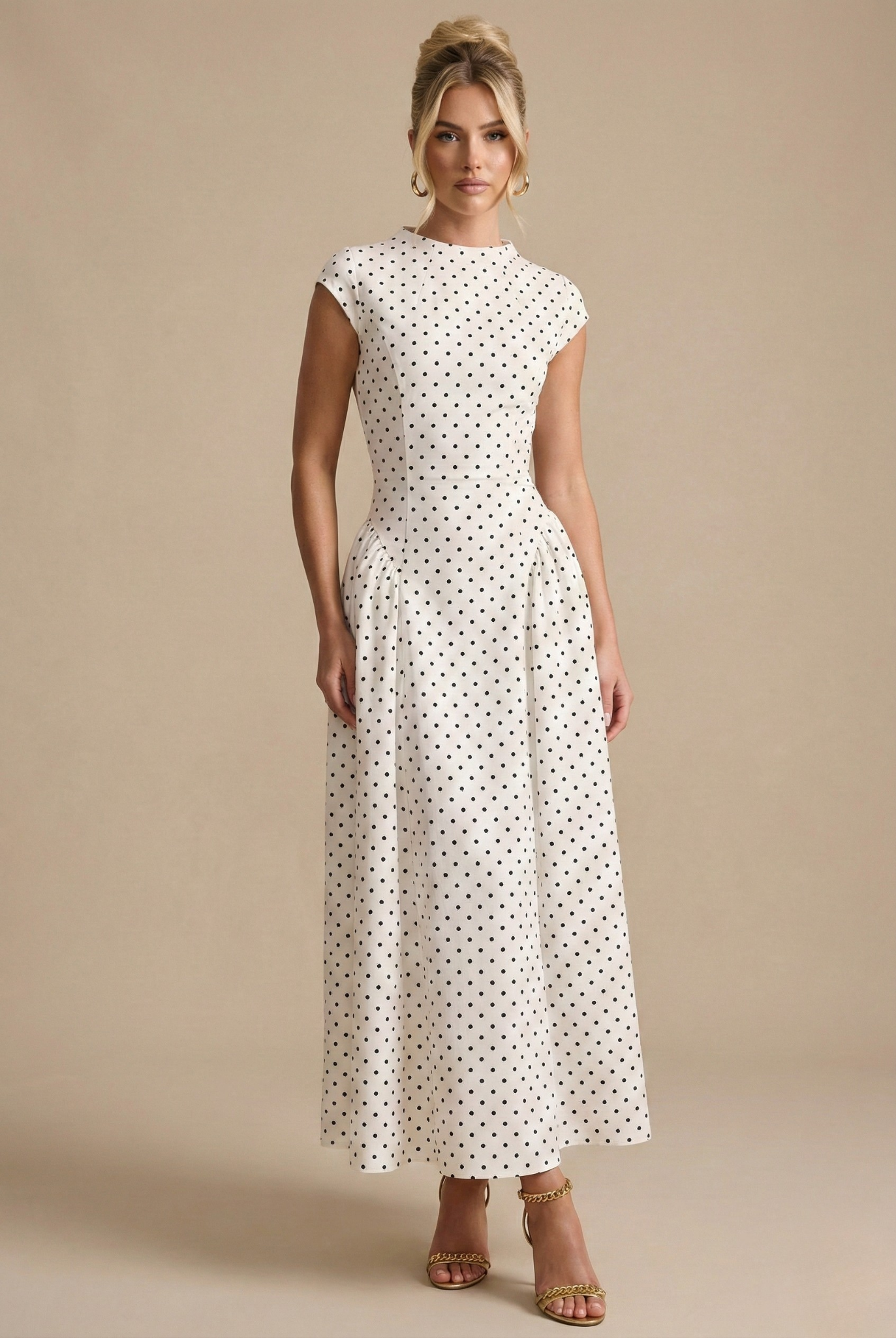 Women’s Polka Dot Maxi Dress with Round Neck and A Line Silhouette