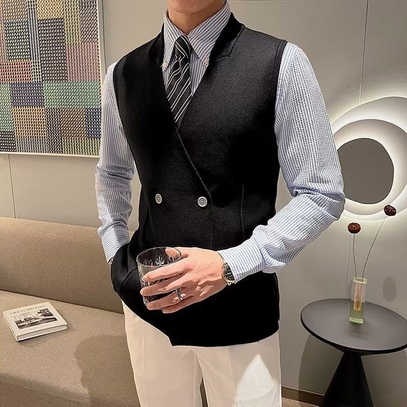 Sleeveless Knitted Vest with Double Breasted Closure and Front Pockets