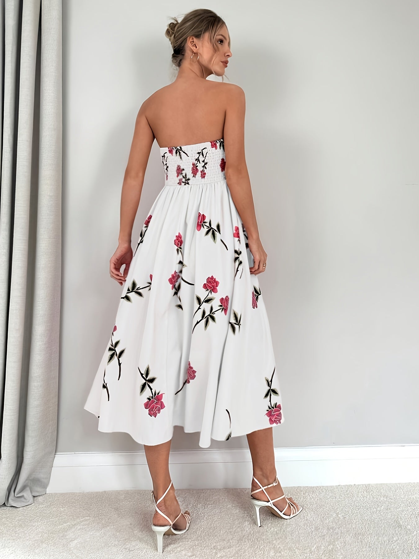 Women's Strapless Floral Print Midi Dress - Sweetheart Neck - Pleated A-Line Skirt