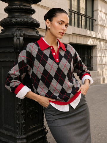 Stretch Knit Sweater with Relaxed Fit and Four Fiber Blend