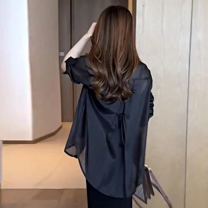 Outdoor Sun Protection Shirt with Fast-Drying Weave and Breathable Airflow