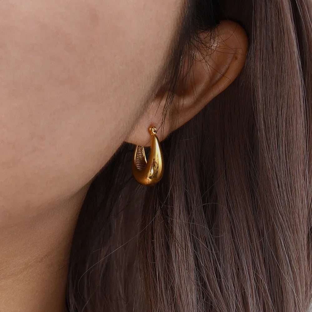 Women's Gold Hoop Teardrop Huggie Earrings