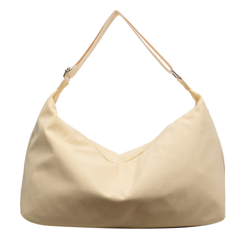 Spacious Shoulder Bag with Open Top and Adjustable Strap for Daily Essentials