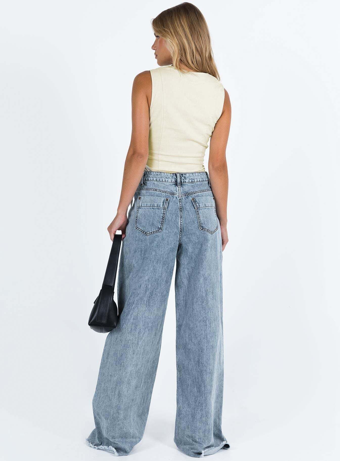 Damen-Jeans mit weitem Bein, hohem Bund, Knopfverschluss, Fünf-Taschen-Design und Kontrastnähten