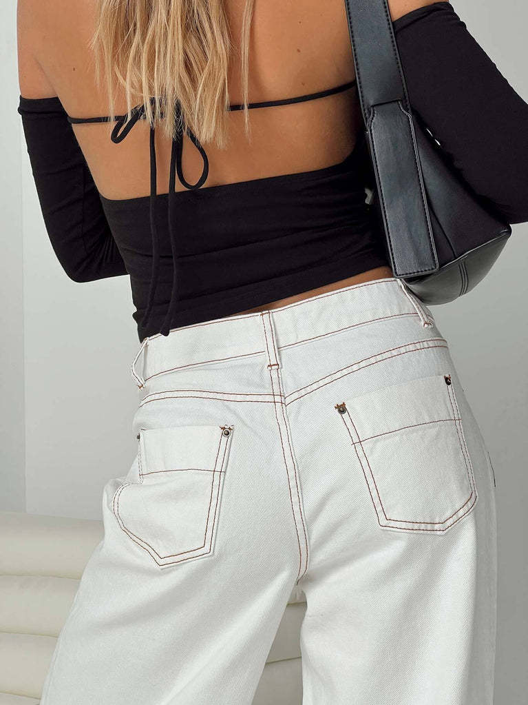 Damen-Jeans mit weitem Bein, hohem Bund, Knopfverschluss, Fünf-Taschen-Design und Kontrastnähten