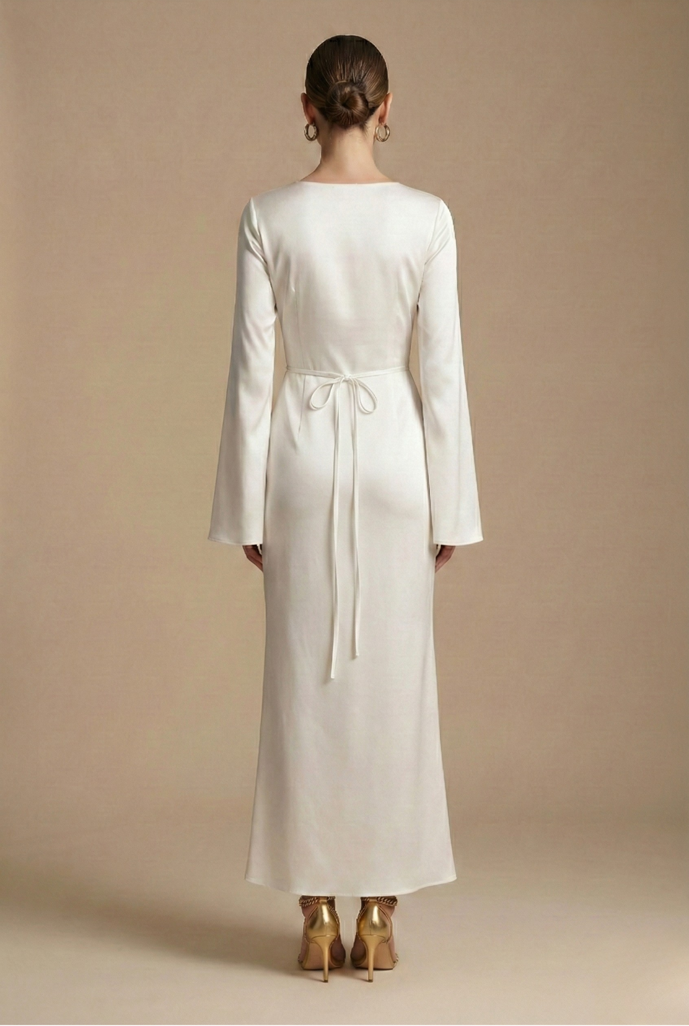 Women’s Long Sleeve Maxi Dress with Round Neck and Tie Waist