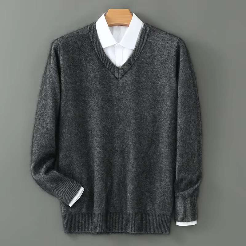 V Neck Pullover Sweater with Relaxed Fit and Knit Blend, S-3XL