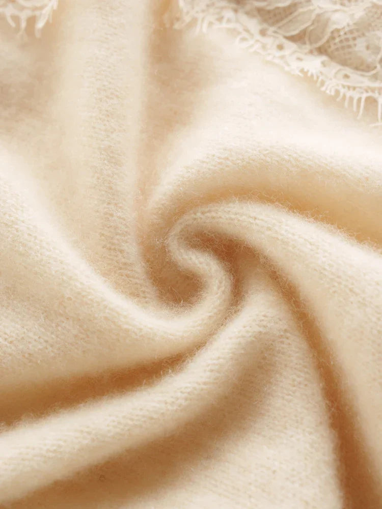 Women’s Fitted Cardigan with Lace Trim and Button Front