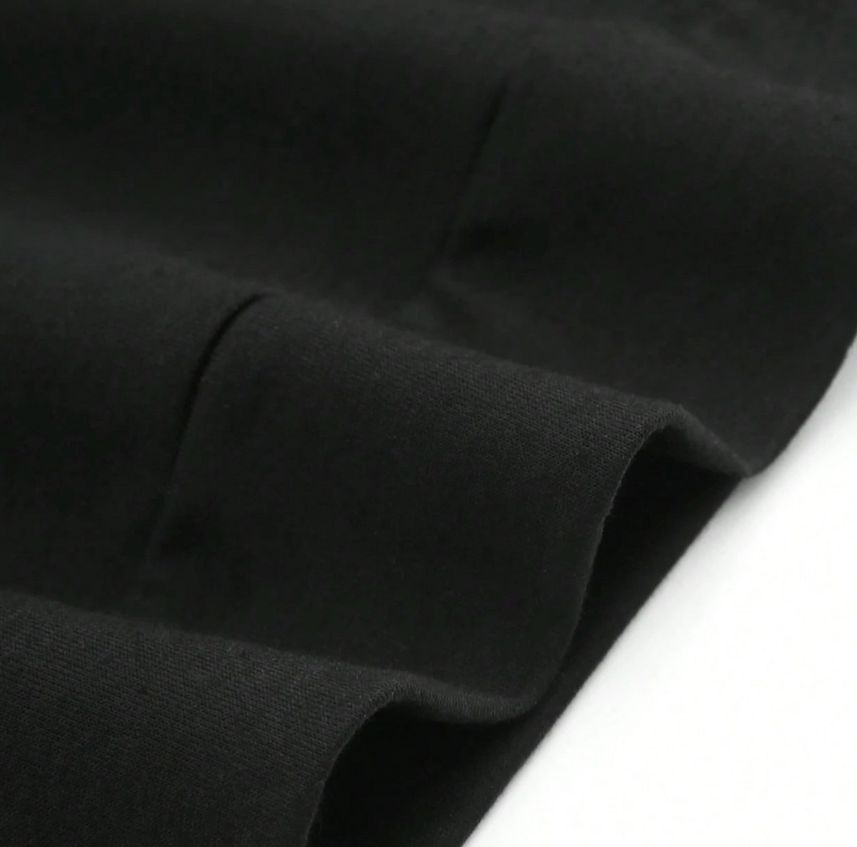 Women's Holiday Pullover with Long Sleeves and Stretch Fabric, Black