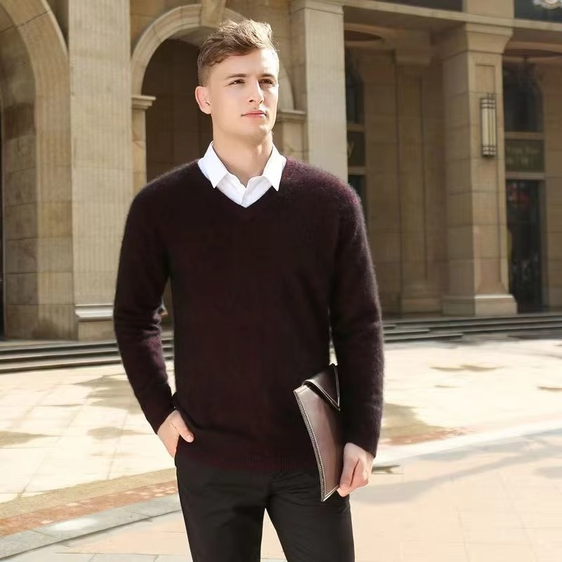 V Neck Pullover Sweater with Relaxed Fit and Knit Blend, S-3XL