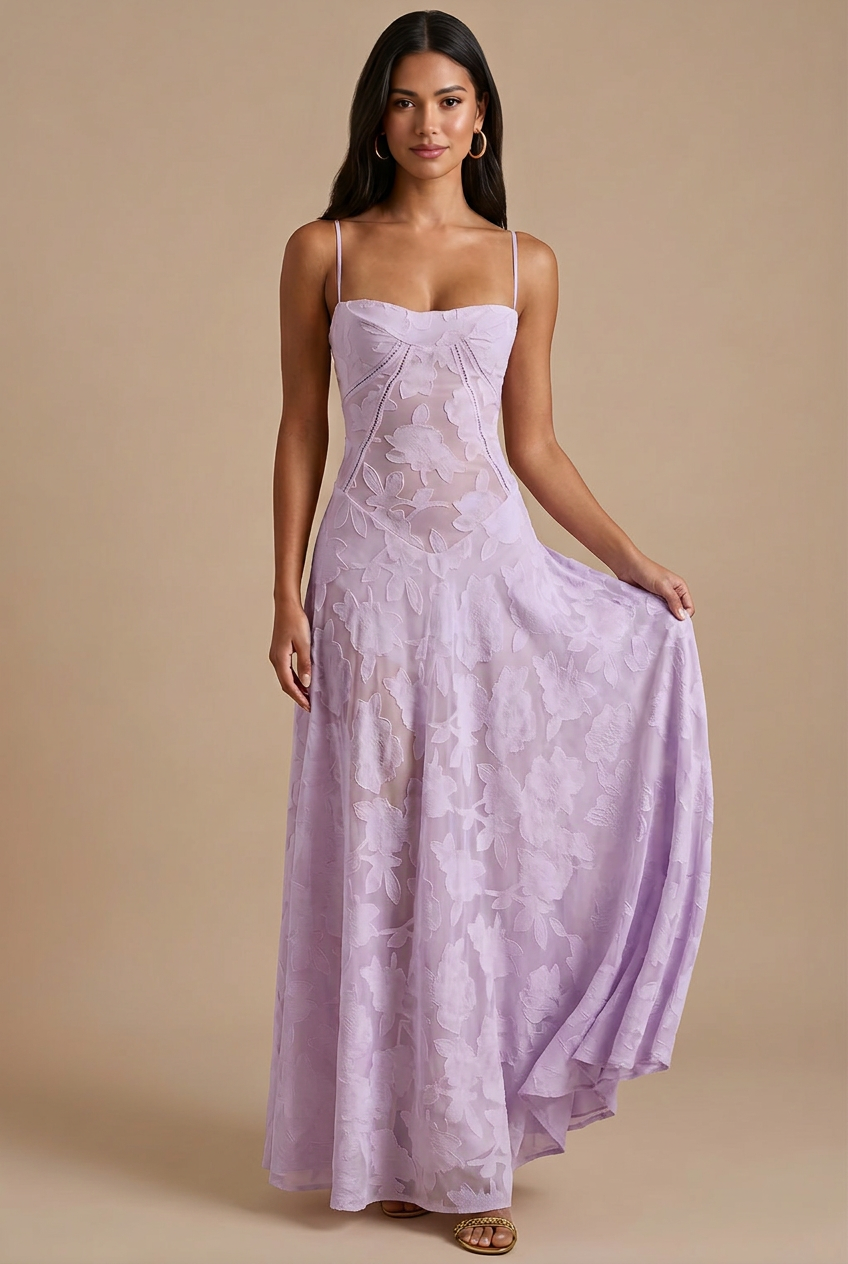 Abito Maxi Donna in Pizzo con Spalline Sottili e Corsetto con Allacciatura sulla Schiena