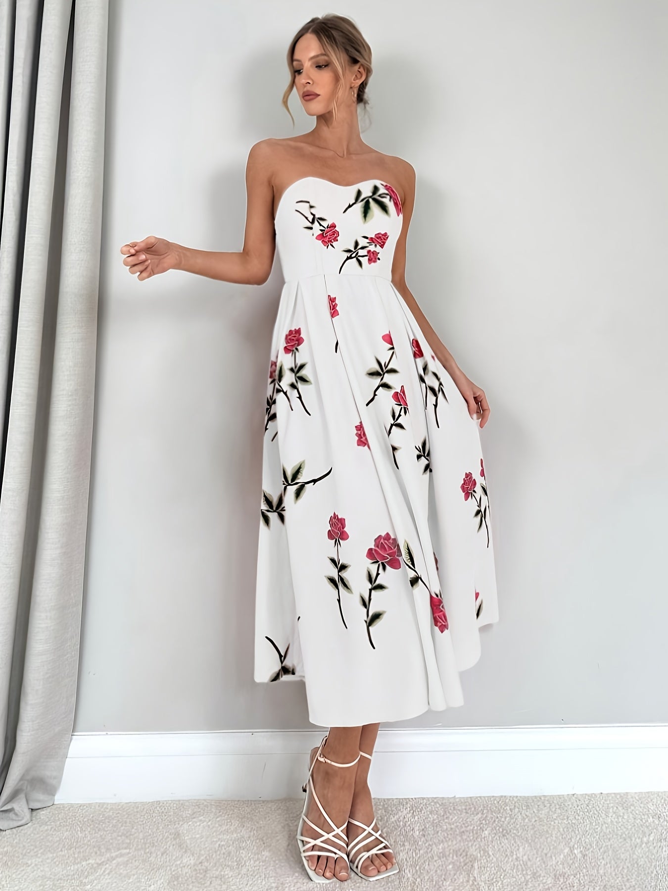 Women's Strapless Floral Print Midi Dress - Sweetheart Neck - Pleated A-Line Skirt