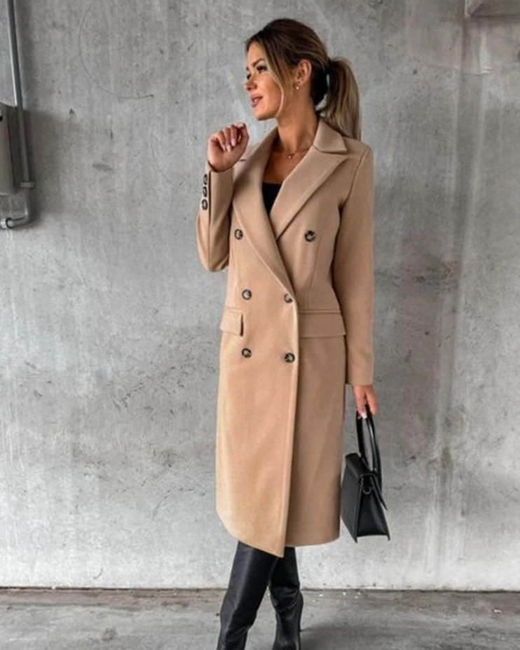 Women's Long Trench Coat with Double Breasted Closure and Tailored Fit