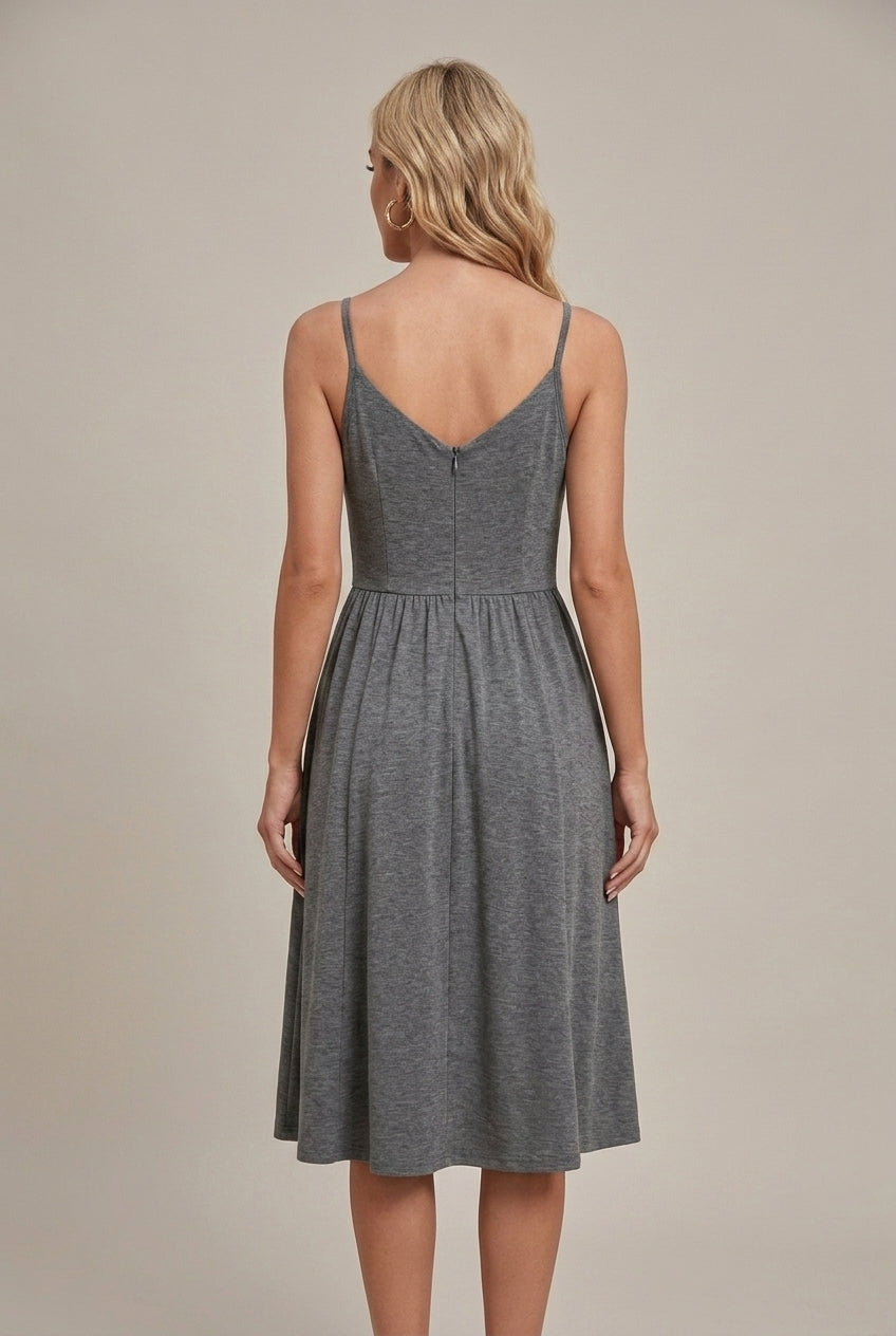 Women's Sleeveless Ruched Bodice V-Neck Midi Dress