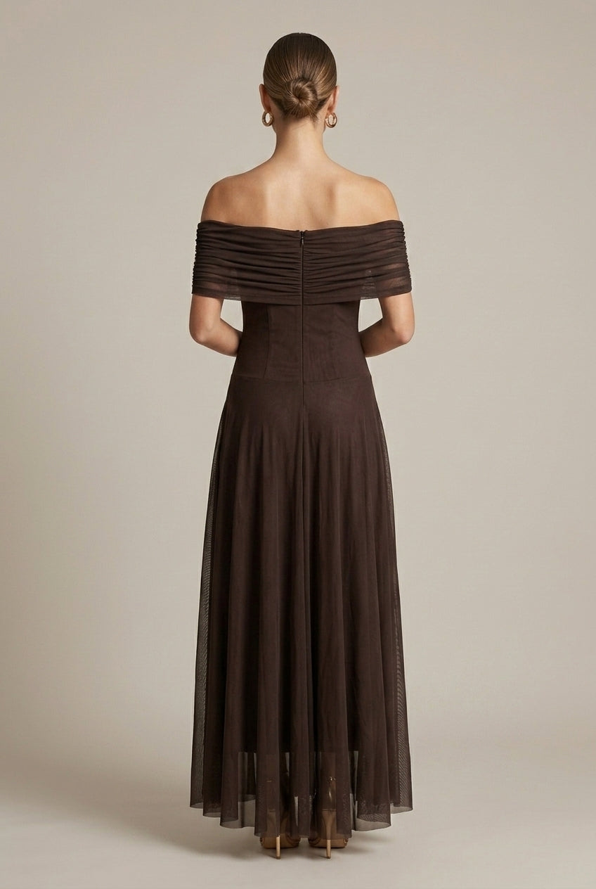 Women's Coffee Off-Shoulder Maxi Dress Ruched