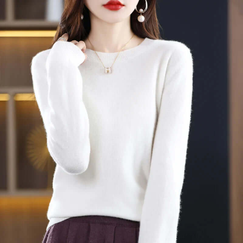 Knitted Pullover Sweater with Soft Fabric and Natural Insulation, Fitted Silhouette