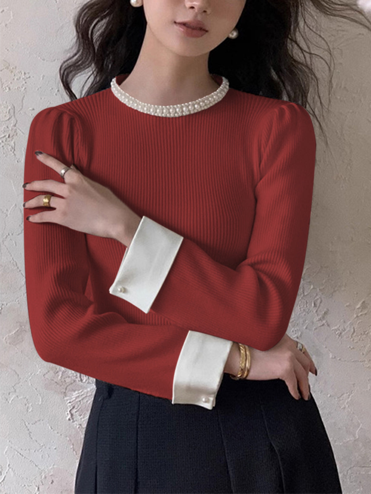 Slim Fit Knit Top with Contrast Binding Edge and Medium Stretch