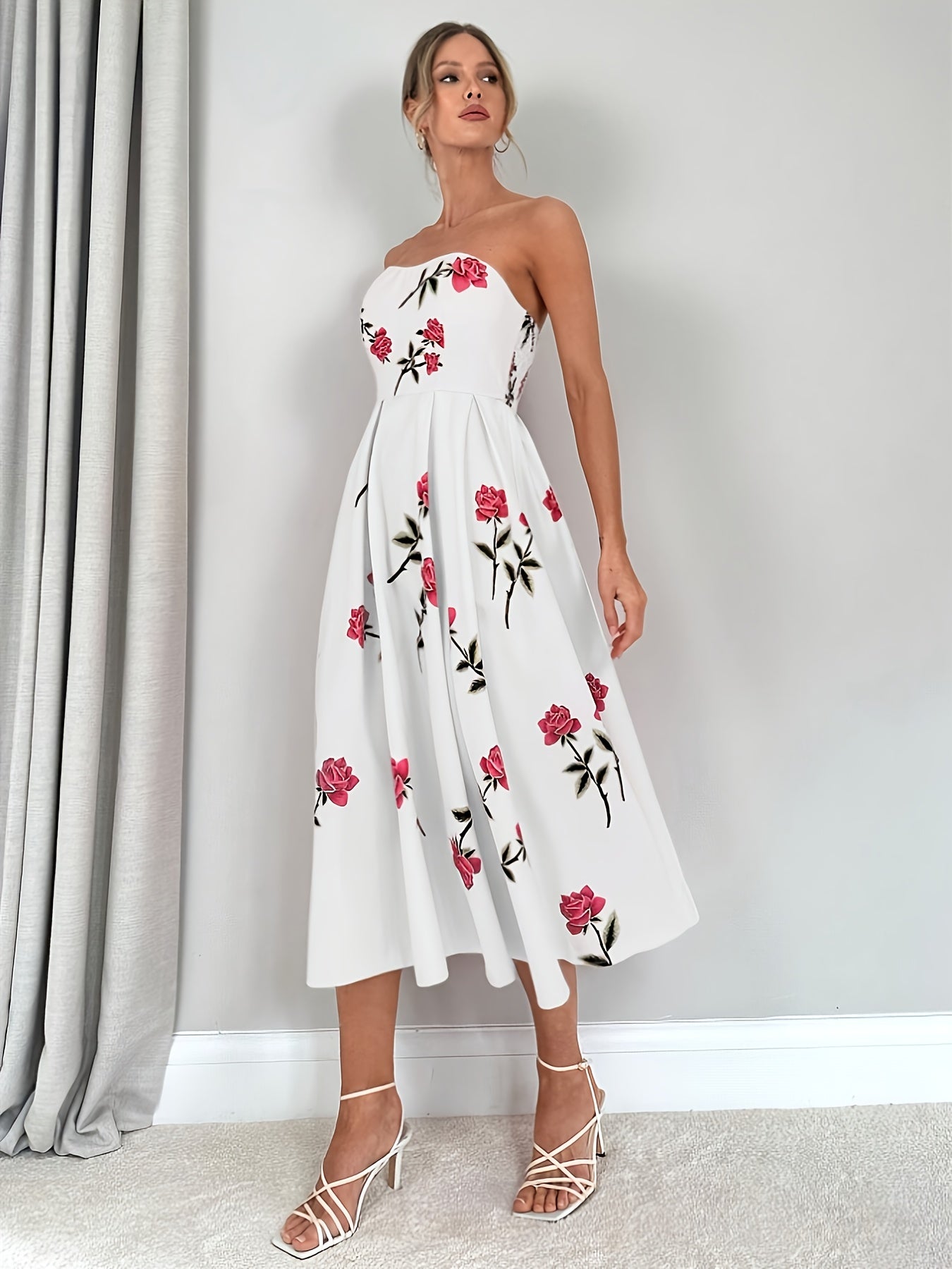 Women's Strapless Floral Print Midi Dress - Sweetheart Neck - Pleated A-Line Skirt