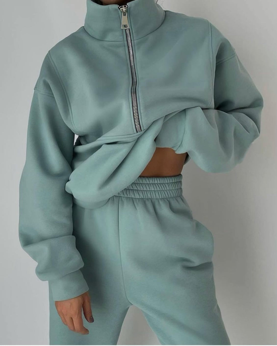 Damen-Loungewear-Set mit übergroßem Reißverschluss am Kragen – Entspannte zweiteilige Silhouette