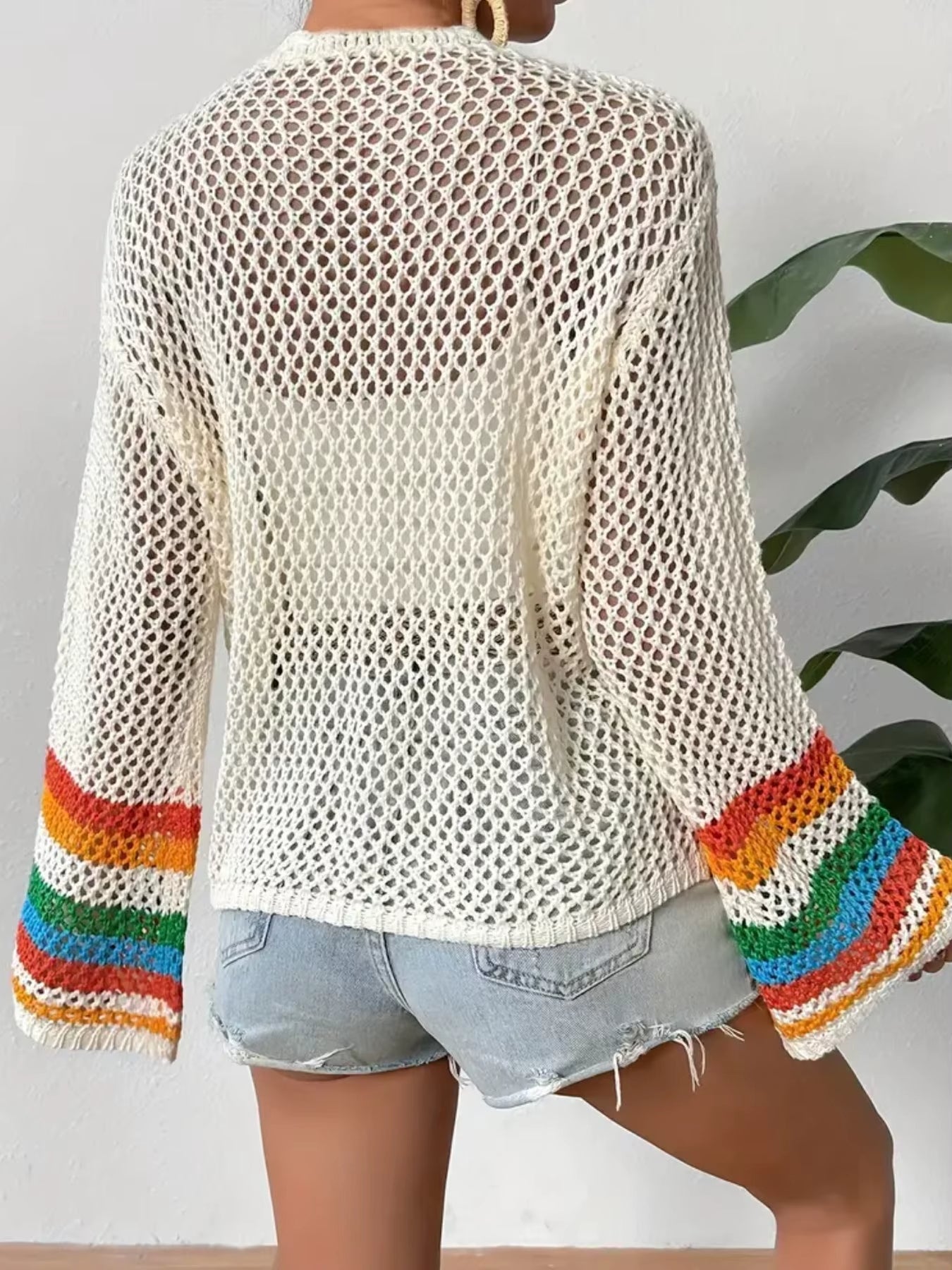 Damen gehäkelter Cardigan - Offene Vorderseite, lange Ärmel, Granny-Square-Blumenmuster, offene Strickjacke mit gestreiften Bündchen