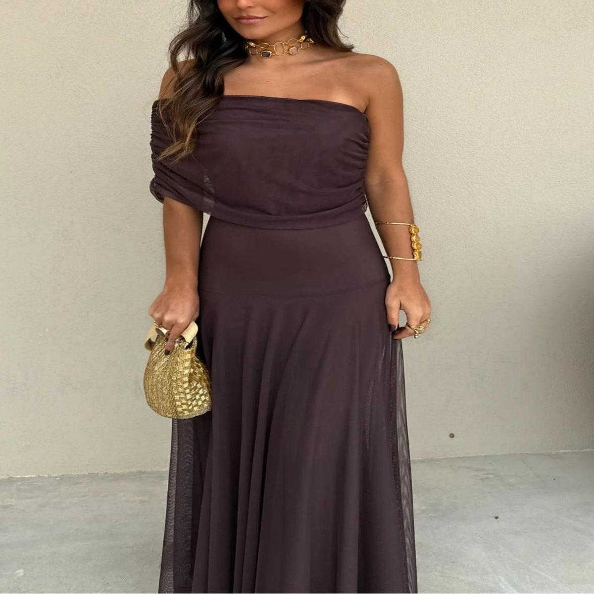 Brown off-shoulder maxi dress for women, an elegant and romantic choice for evening, summer, or garden parties.