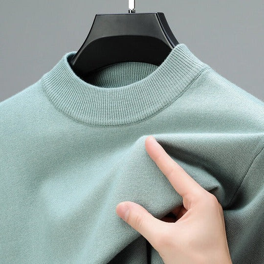 Men's Pullover Sweater with Straight Hem and Regular Fit Construction