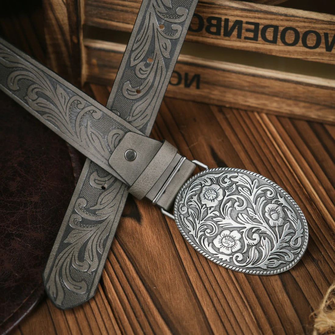 Men's Western Belt with Metal Buckle and Shape Retention