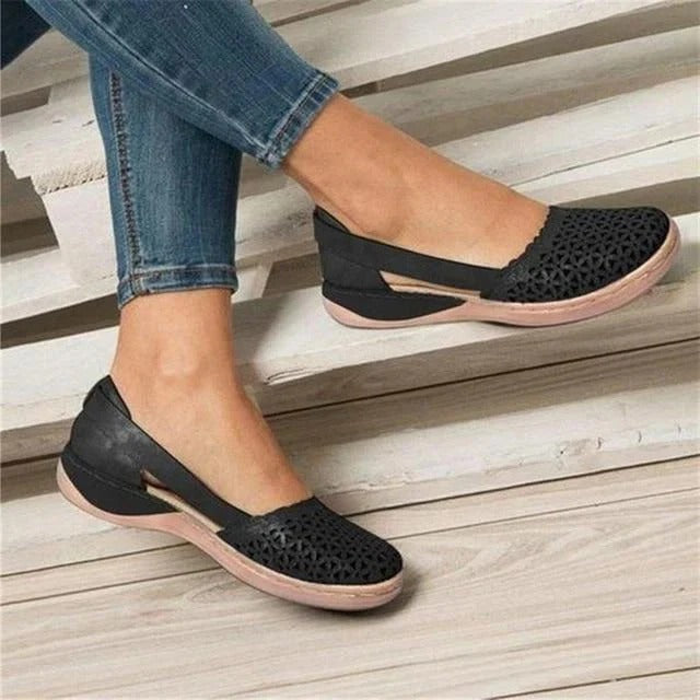 Wide Toe Slip-On Flats with Cushioned Insole and Breathable Upper